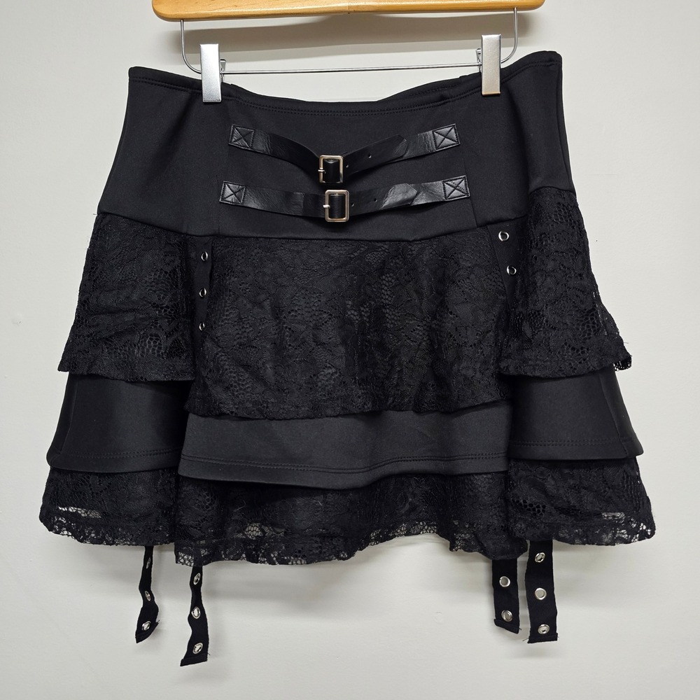 Hot Topic Layered Buckle Skirt Womens XL Black Lace Goth Punk Edgy Vamp